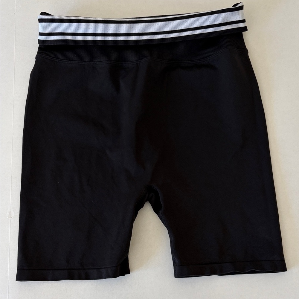 PINK Victoria’s Secret Women's XL Sport Biker Shorts Athletic Fold Over Waist